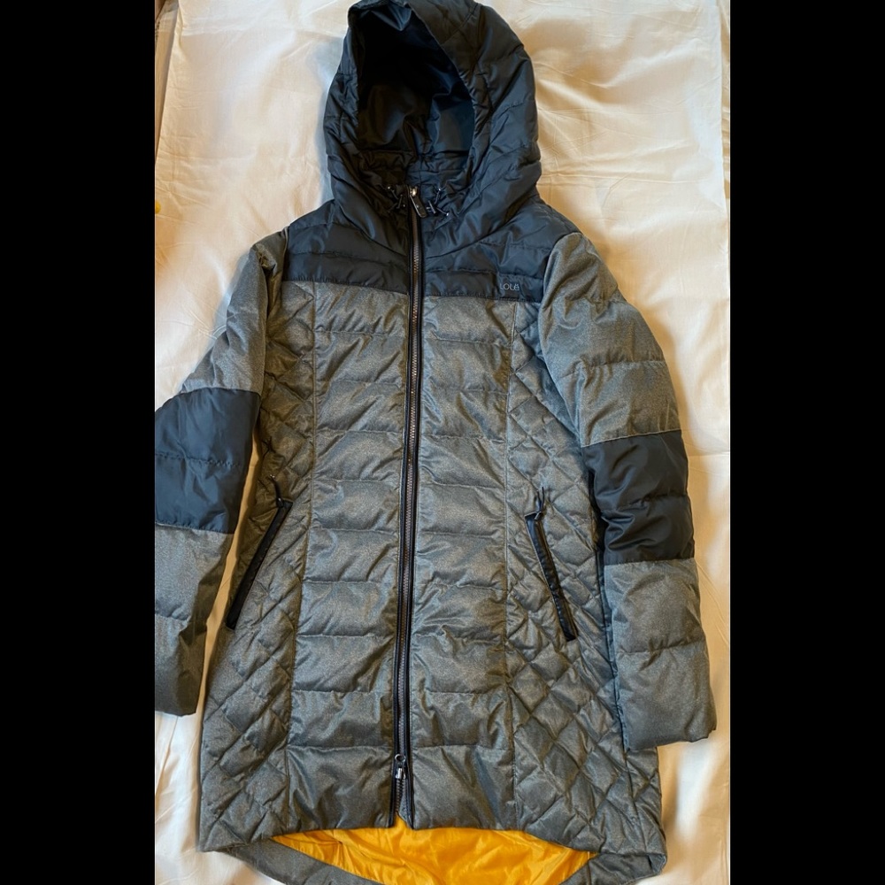 Lole Puffer jacket